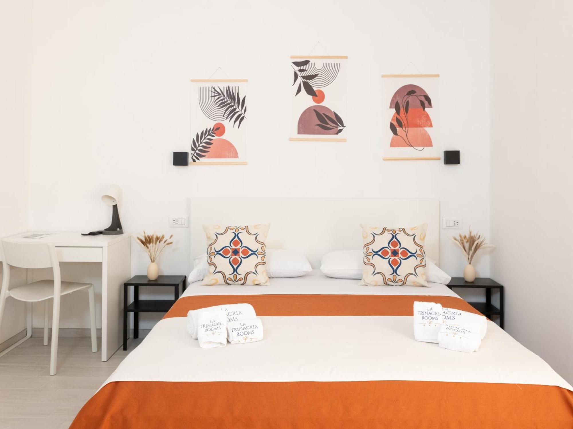 La Trinacria Rooms Trapani Exteriör bild