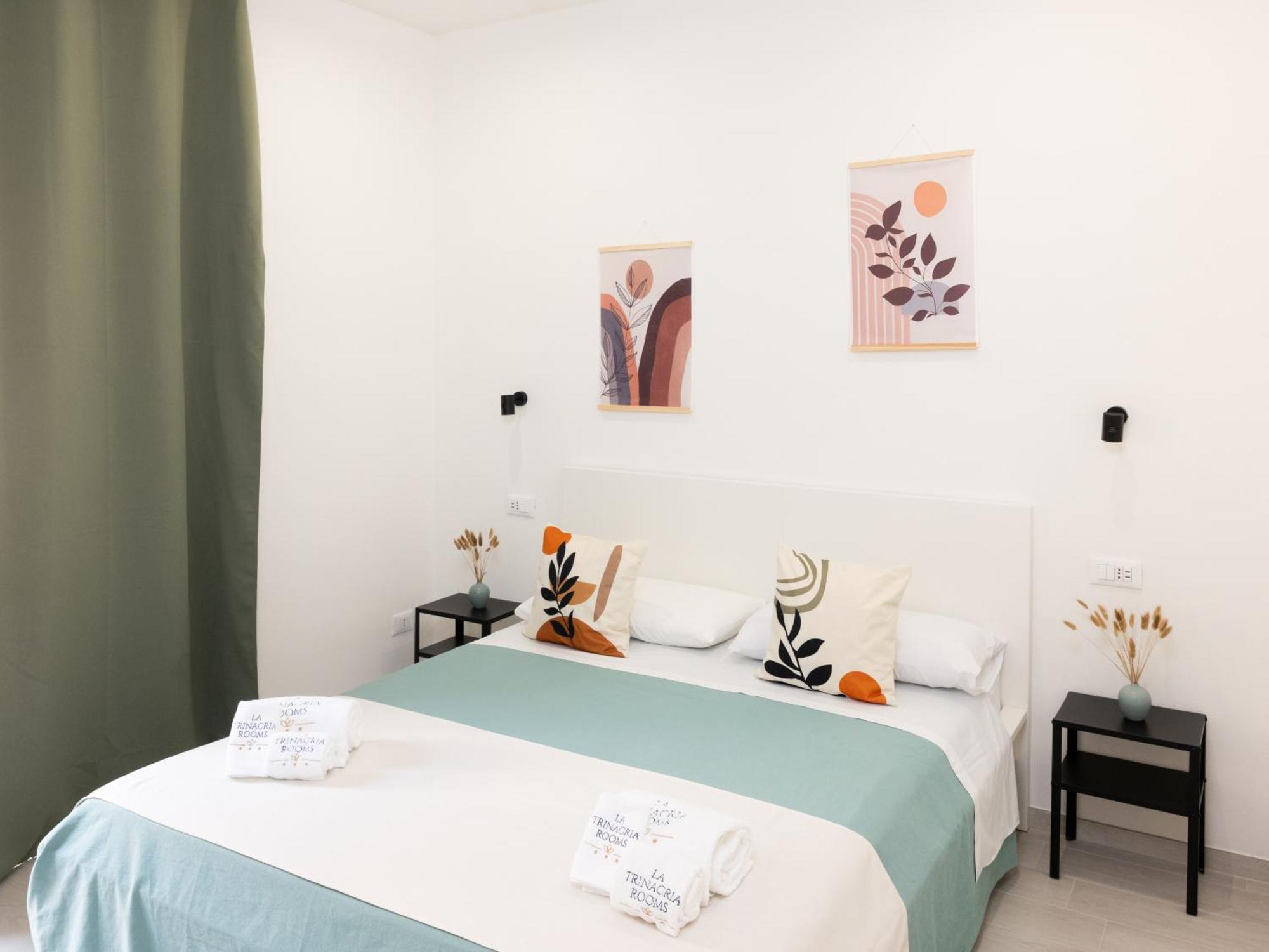 La Trinacria Rooms Trapani Exteriör bild